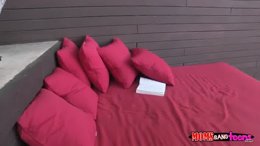 Thumb 9
