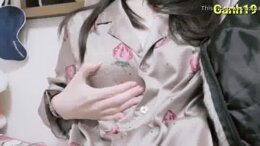 Em g&aacute;i dễ thương