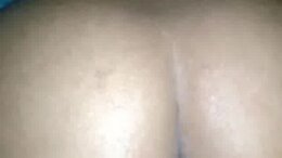 Unos ricos sentones al pene de alex