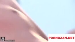 Thumb 11