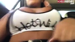 Kriss Hotwife Esposa Safadinha Usando Top Bem Decotado No Uber